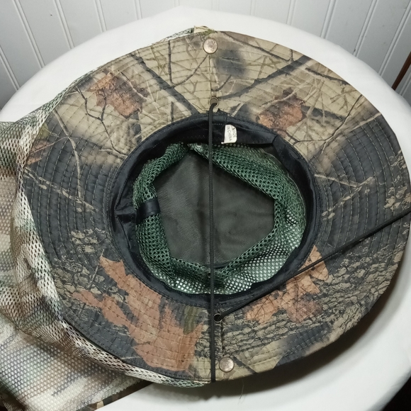 Camo Wide Brim Mesh Breathable Foldable Fishing Hat W/ Neck Flap - Picture 6 of 10